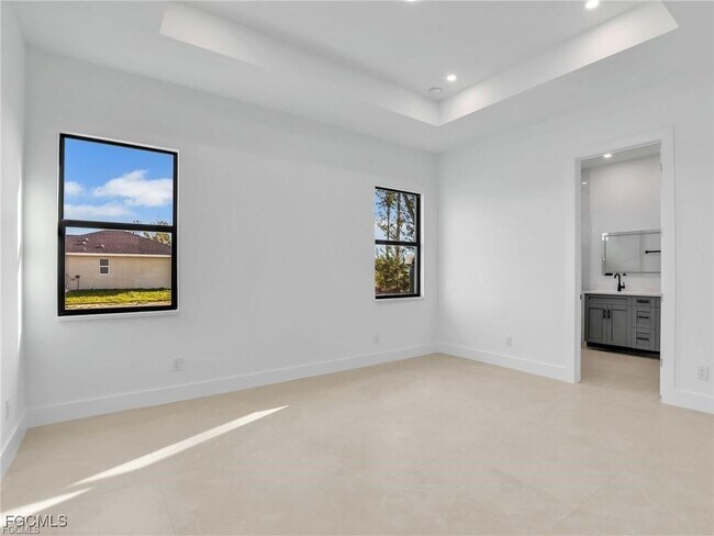Building Photo - 1612 NW 9th Ave