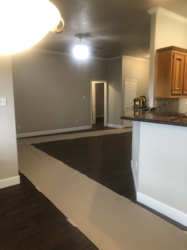 Building Photo - 11731 Santa Fe Tr