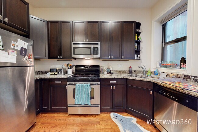 Foto del edificio - 842 W Barry Ave