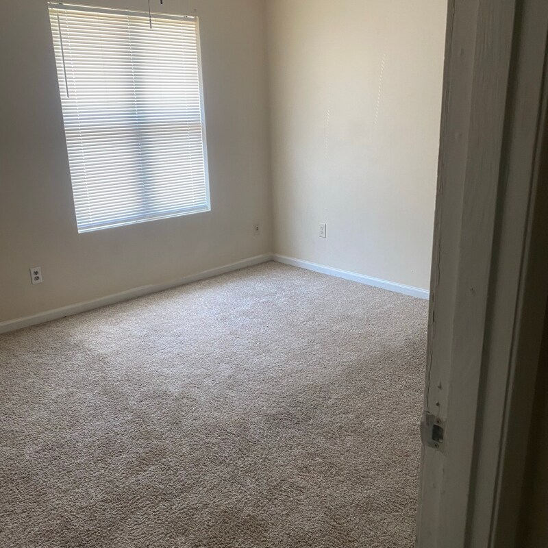 Foto principal - 6408 Baker Ct
