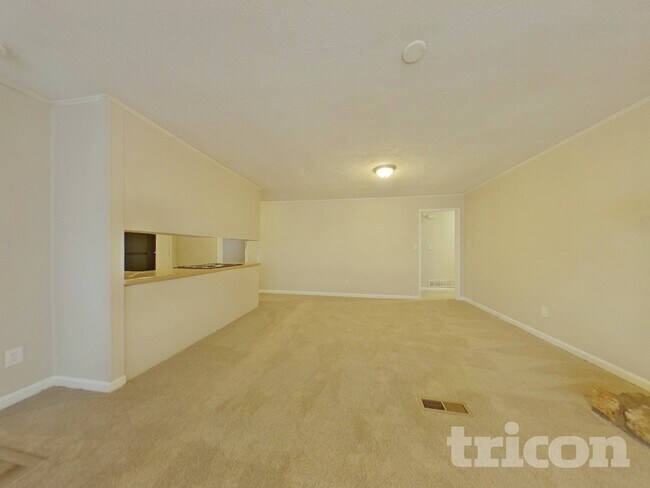 Foto del edificio - 5020 Horton Pl