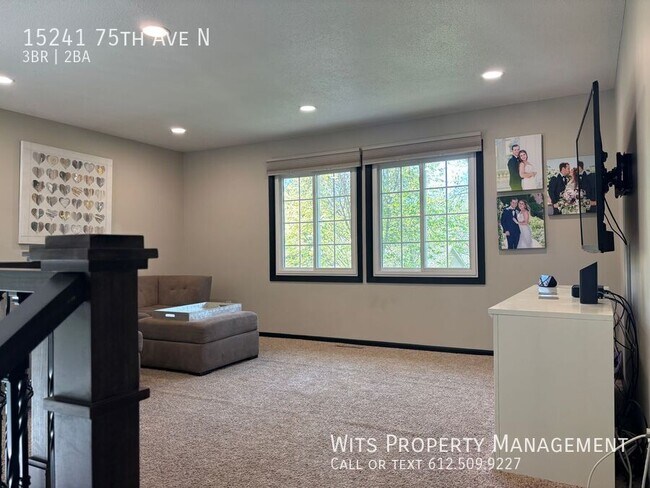 Foto del edificio - 15241 75th Ave N