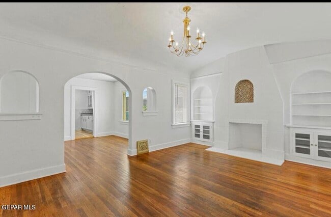 Foto del edificio - 4116 Chester Ave