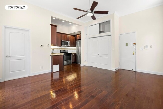 Building Photo - 242 W 138th St