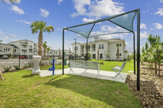 Building Photo - The Napier