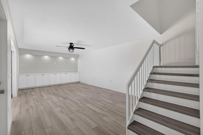 Building Photo - 2101 21st Way