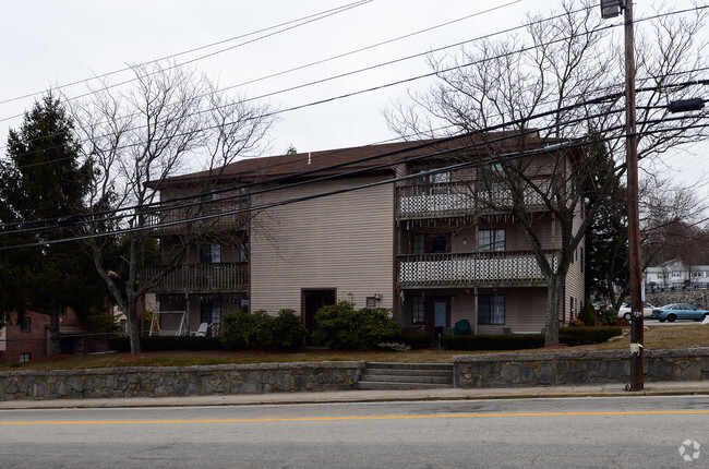 Building Photo - Cowesett Terrace