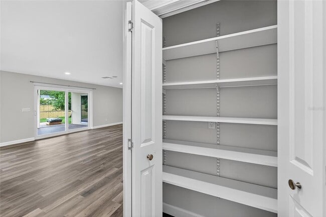 Building Photo - 1472 Byram Dr
