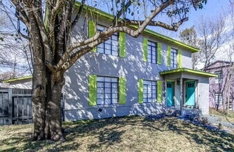 Building Photo - 3904 Maplewood Ave