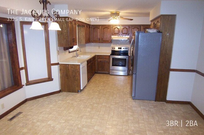 Foto del edificio - Very Nice Clean 3 Bedroom 2 Bath in Great ...