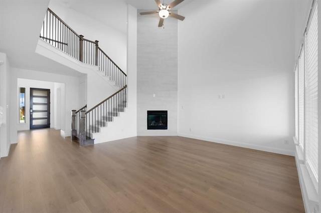 Foto del edificio - 325 Augusta Ct