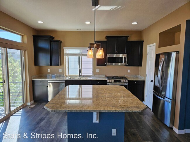 Building Photo - 4 br, 3.5 bath House - 4181 Coriander Street