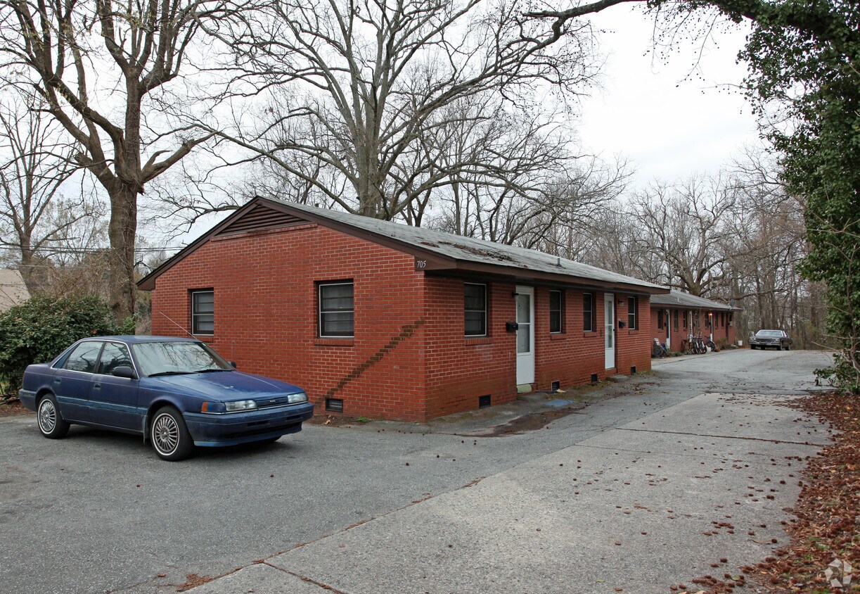 Foto principal - 705 Chestnut St