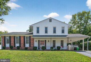 Building Photo - 7720 Loudon Dr