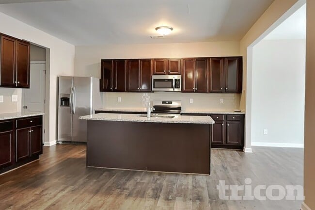 Building Photo - 147 Southwind Ln