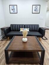 Building Photo - 1303 Colony Dr