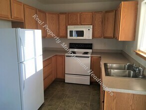 Building Photo - 3838 Tulip St