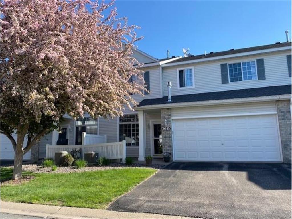 9645 Queensland Ln N, Maple Grove, MN 55311 Townhouse for Rent in