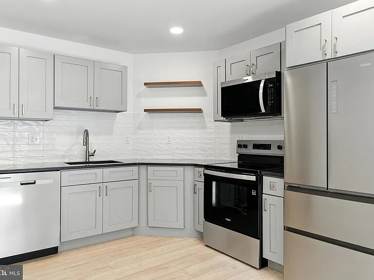 Photo - 1948 S 23rd St (Philadelphia, PA)