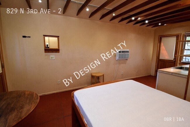 Building Photo - 829 N 3rd Ave
