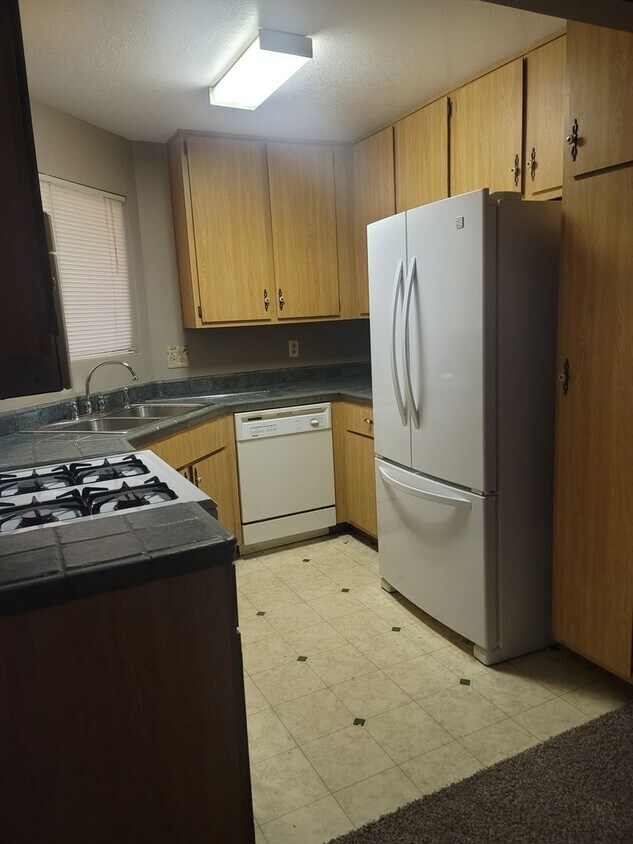 Foto del edificio - Sunny Slope Condo