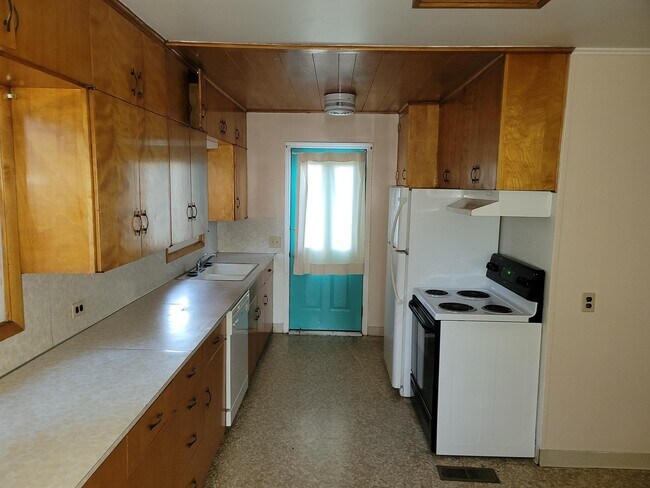 Foto del edificio - 711 Sanford Ave