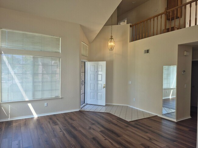 Foto del edificio - Adorable 3 bedroom 2.5 bath home