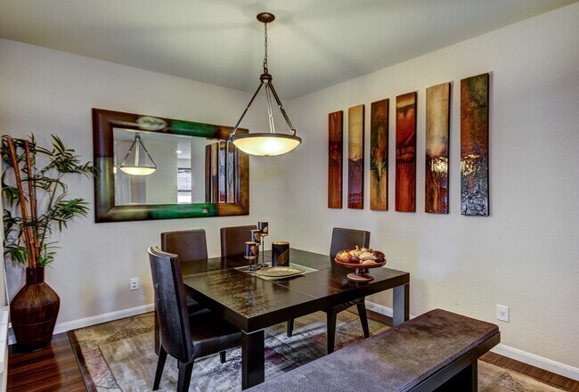 Foto del edificio - 1143 Glenwood Canyon Ln