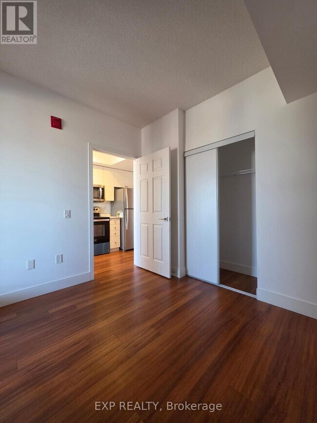 Photo du bâtiment - 1 Wellington St