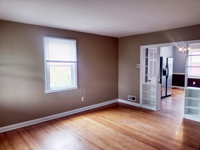 Foto del edificio - 8312 Dalesford Rd
