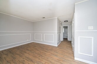 Building Photo - 506 N 3rd St