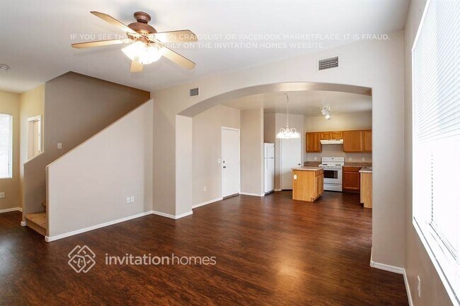 Building Photo - 1216 S 121st Ln