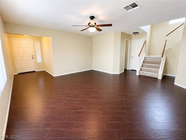 Foto del edificio - 3341 Salmon Creek Dr