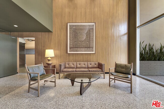 Foto del edificio - 4455 Los Feliz Blvd