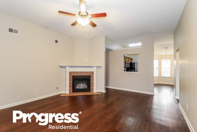 Building Photo - 9881 Wynngate Dr