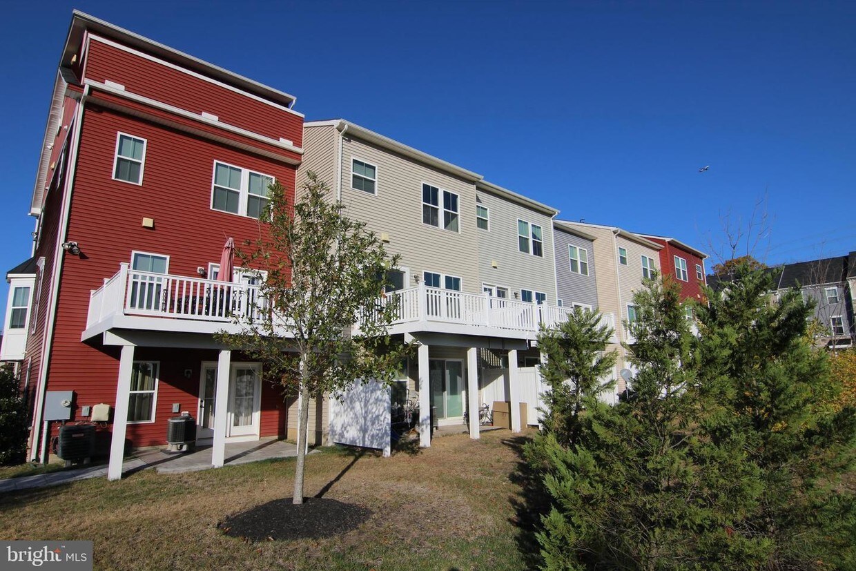 41757 Crippen Terrace, Aldie, VA 20105 Townhome Rentals in Aldie VA