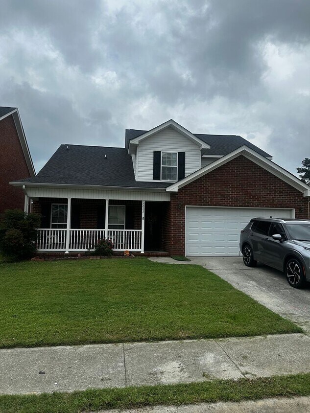 Primary Photo - 4Bed 2.5Bath