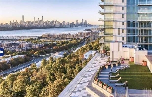 Photo - 320 ADOLPHUS Ave House