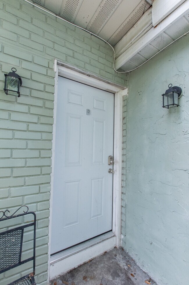 Building Photo - 1414 San Juan Ct