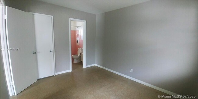 Foto del edificio - 1030 NW 2nd Ave