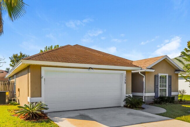 Building Photo - 1739 Northglen Cir