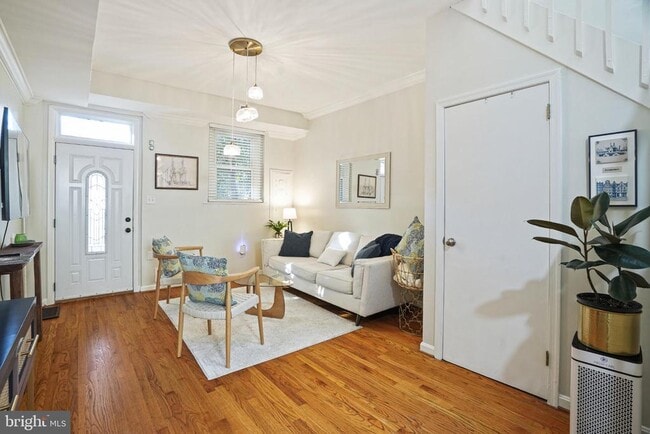 Foto del edificio - 1613 5th St NW