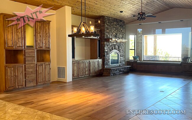 Foto del edificio - Home in Forest Trails HOA