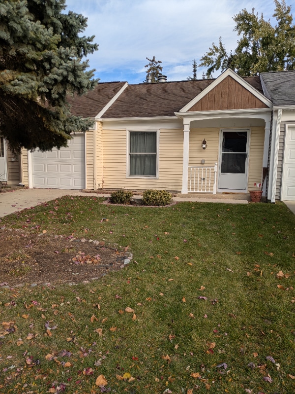 Building Photo - 7463 Grant Cir