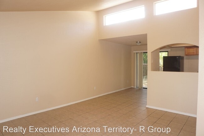 Building Photo - 2 br, 1 bath House - 1743 N. Palo Verde Blvd
