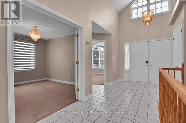 Building Photo - 49 Sai Crescent