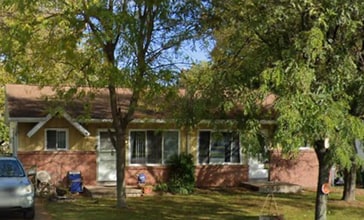 Building Photo - 3234 W Holmes Rd