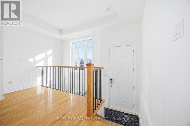 Photo du bâtiment - 10 Mendota Rd