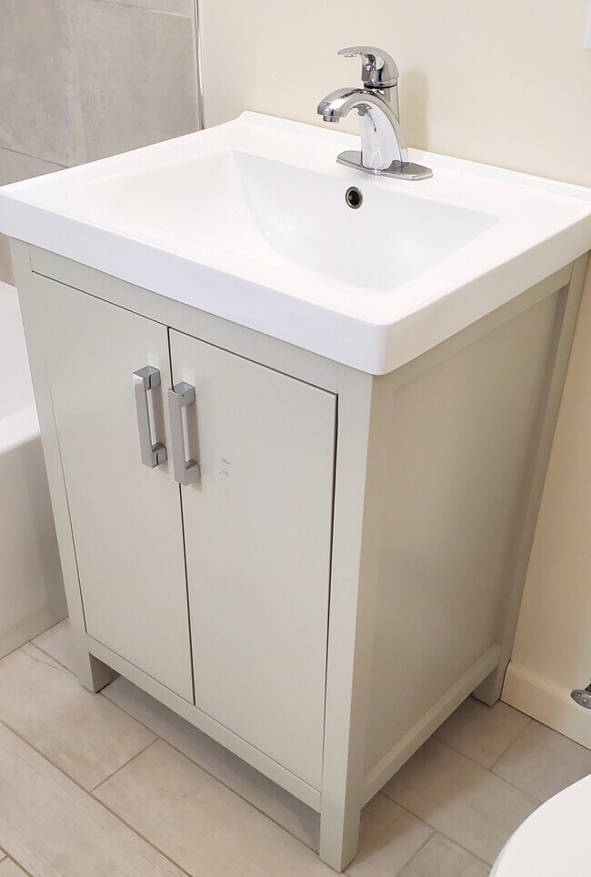 Storage in Vanity - 514 46th Ave