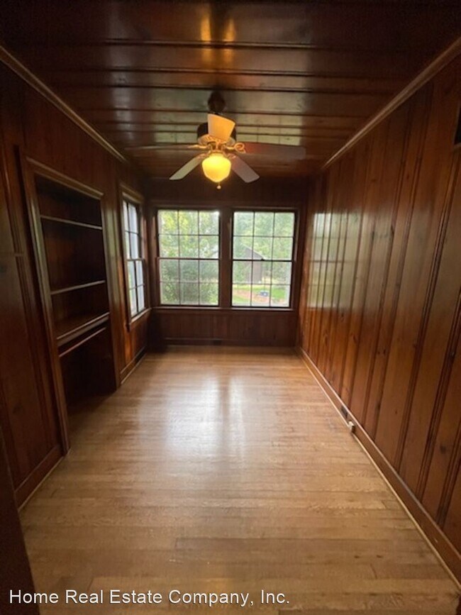 Foto del edificio - 3 br, 2 bath House - 1947 Robinhood Road